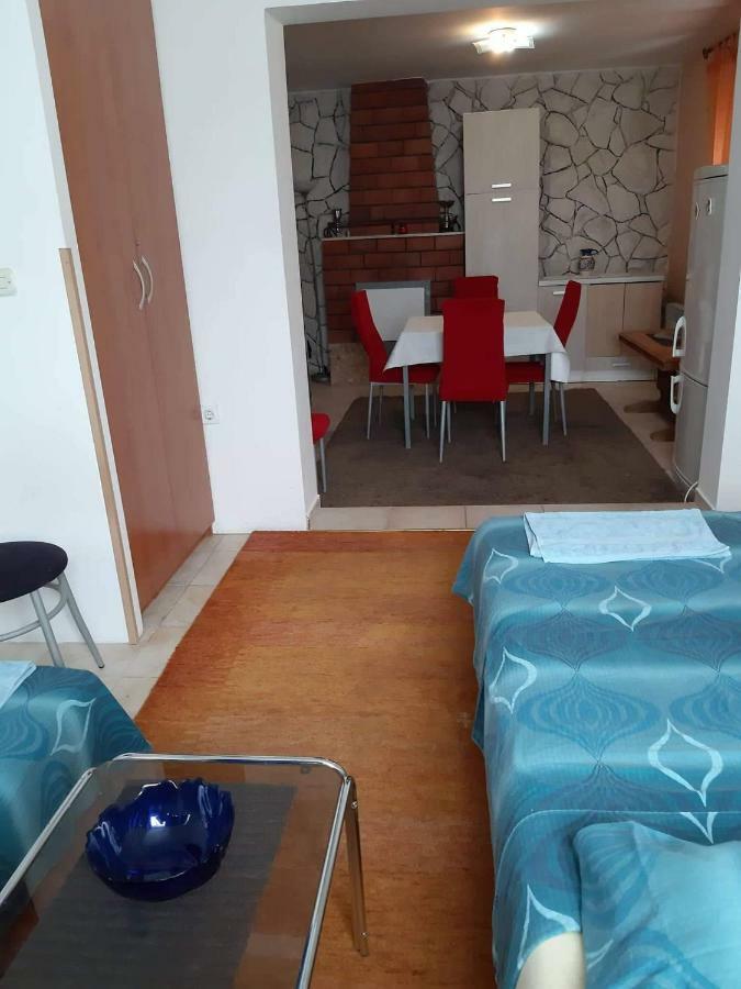 Apartman Lucija Trogir Ngoại thất bức ảnh